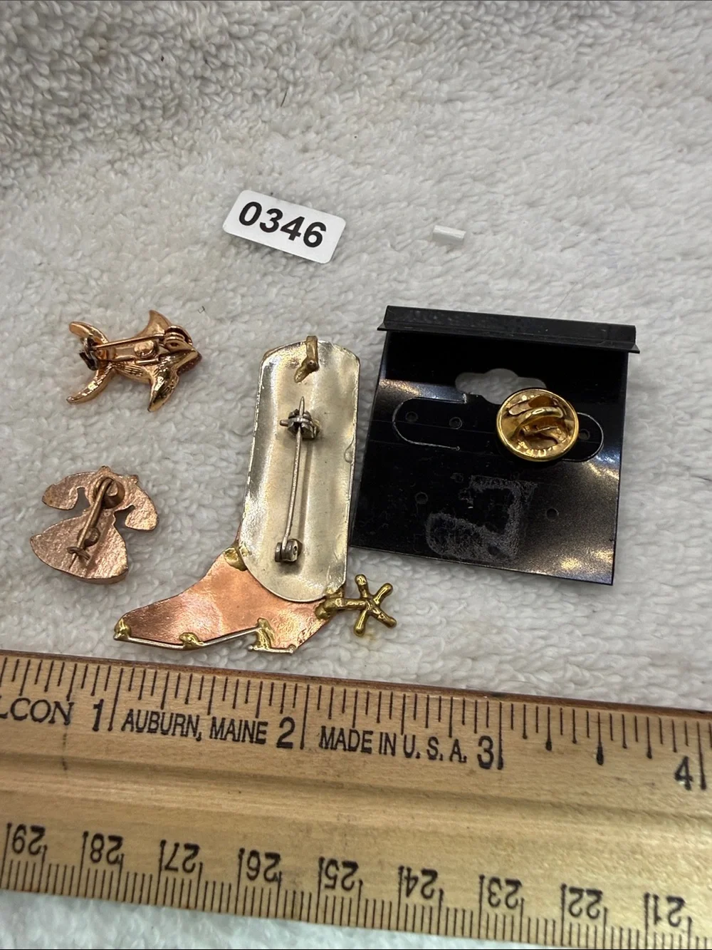 4 Mixed Metal Women’s Brooches Set in Gold and Rose Gold Tones